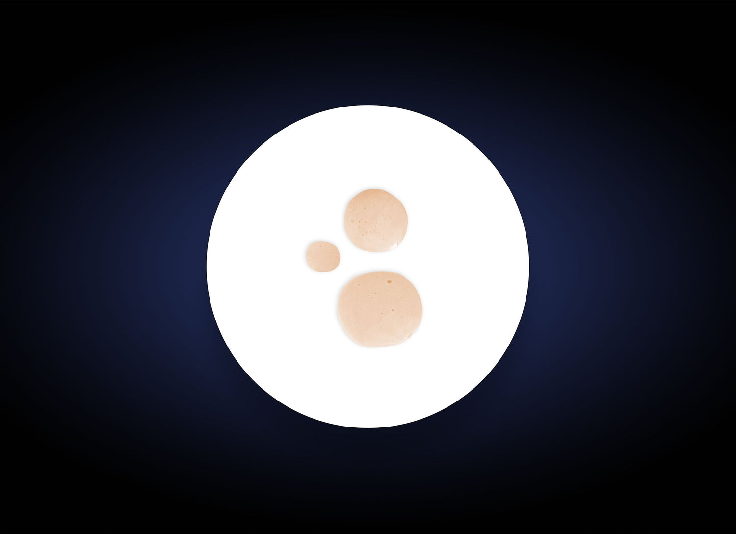 A white plate displays three round, beige dollops of Hydrating Toner 207 ml in varying sizes, arranged in a triangular pattern against a dark gradient background.